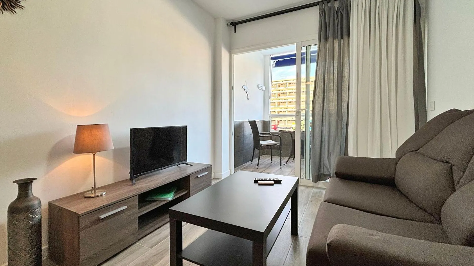 Cosy Pool View Apartment Tinache Playa del Ingles  0*, Playa del Ingles (Gran Canaria) Spain