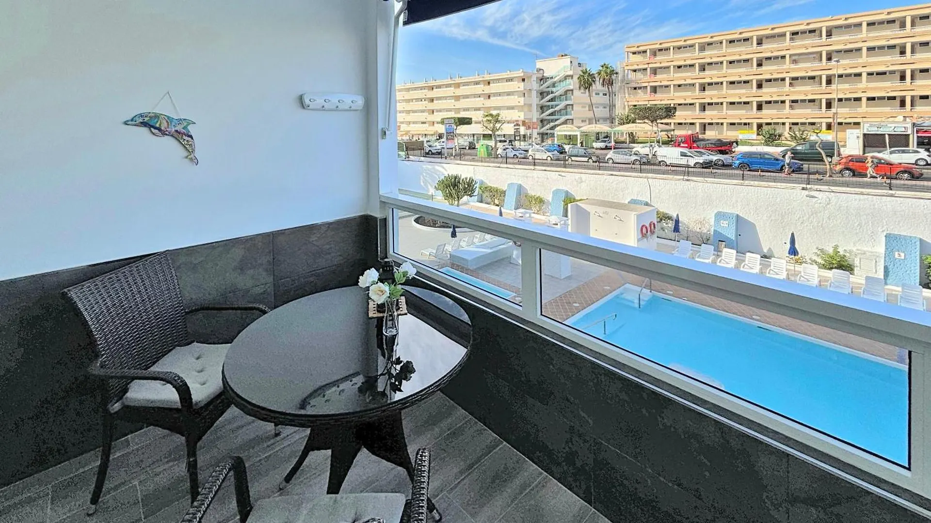 Cosy Pool View Apartment Tinache Playa del Ingles